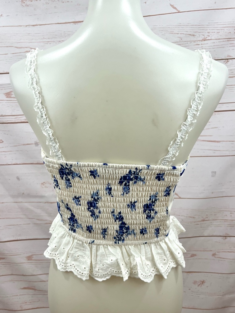 Thirty Thirty Modcloth French Floral Peplum Sweetheart Camisole Crop Tank Top - Picture 8 of 11